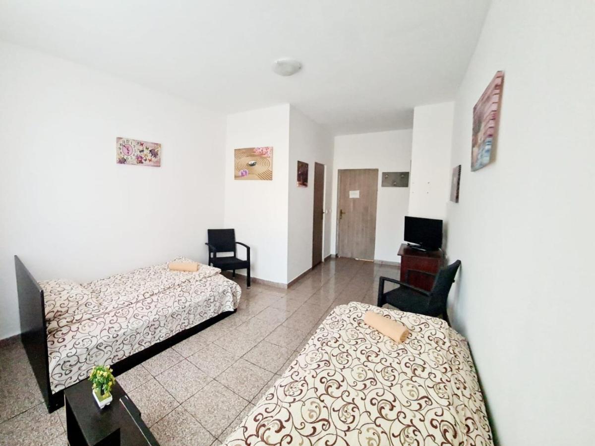 Casa Dobrescu Centura De Nord Hotell Craiova Exteriör bild