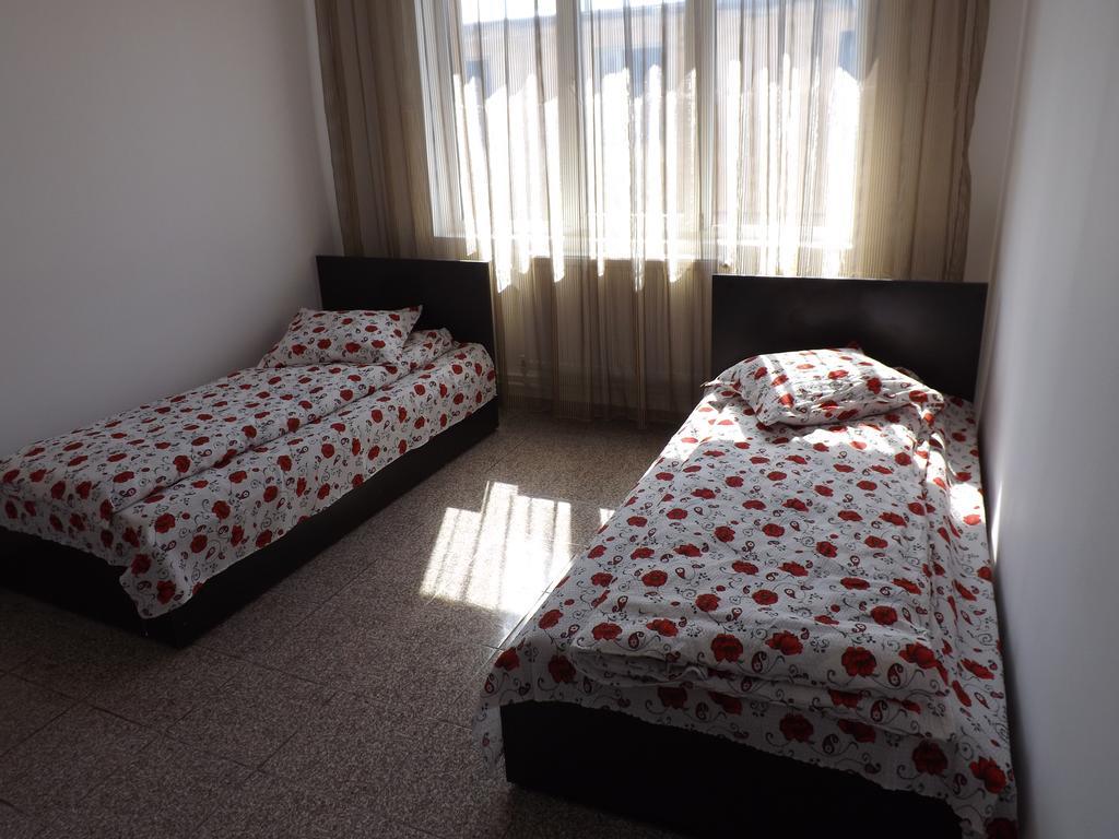 Casa Dobrescu Centura De Nord Hotell Craiova Exteriör bild